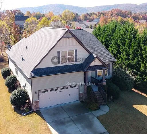 709 Ravel Ct — Photo 1