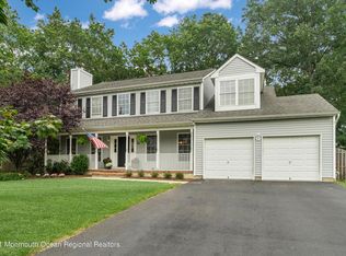 2043 Mackenzie Rd, Toms River, NJ 08755