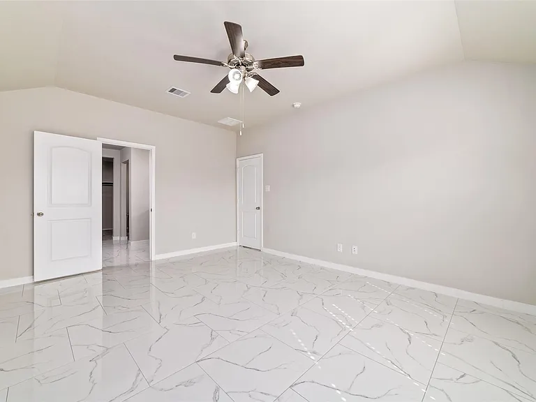 5502 Creekside Ridge Trl — Photo 19