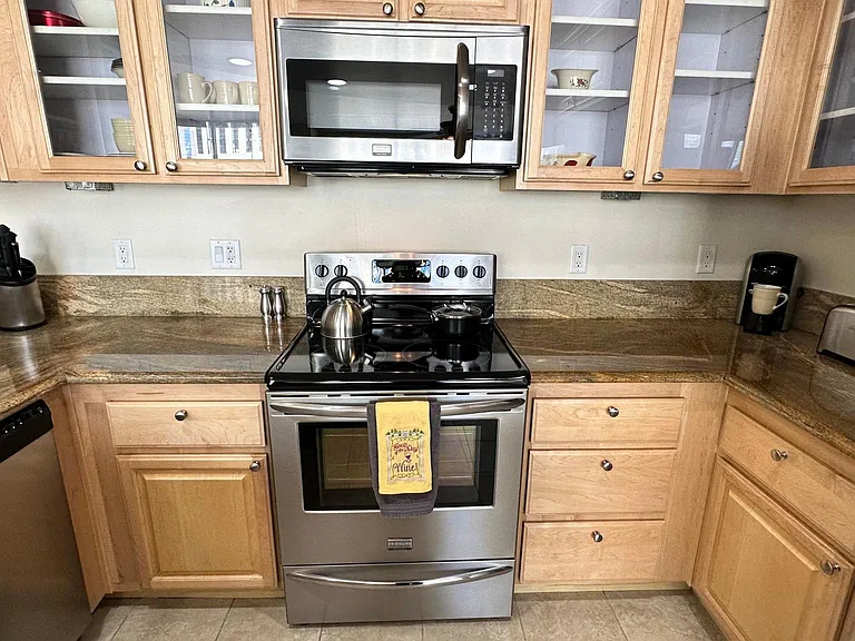 450 N Arlington Ave #1201 — Photo 15