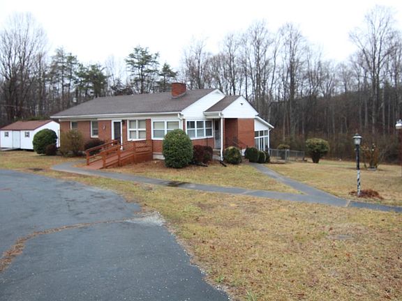 4th image of 12536 Richmond Hwy