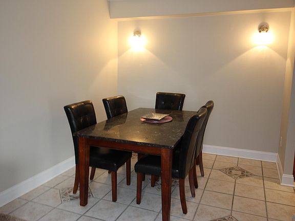 Dining Rm ( titled floor)