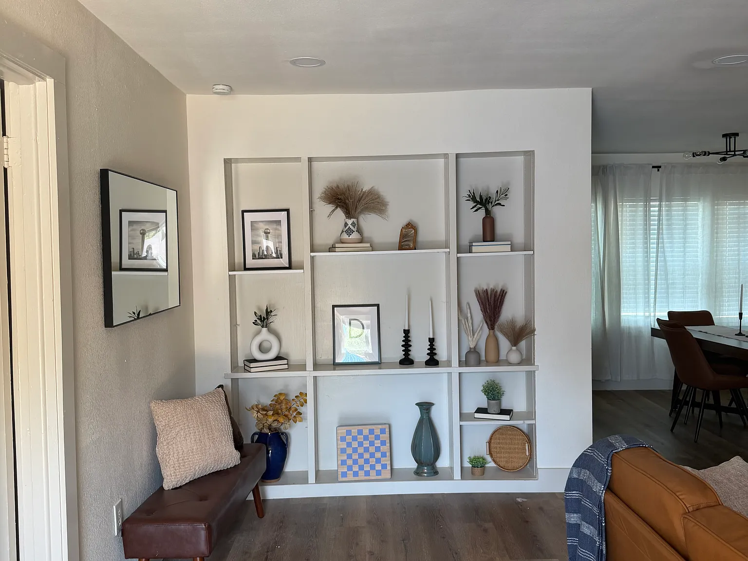 3 bed, 1464 sqft, $2,350 — Photo 3