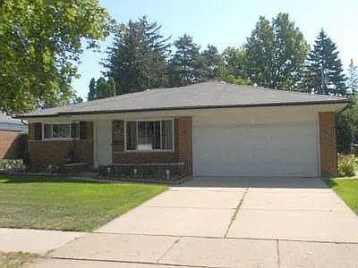 1st image of 28056 Wexford Dr