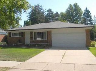 28056 Wexford Dr, Warren, MI 48092