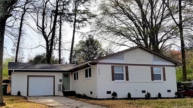 1st image of 3522 Enfield Rd