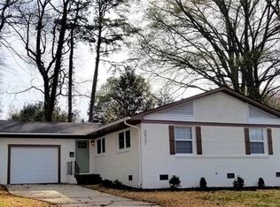 3522 Enfield Rd, Charlotte, NC 28205