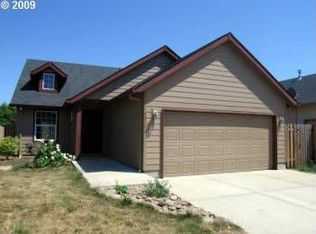 52112 SE Sauer Ct, Scappoose, OR 97056