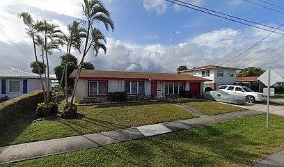 1st image of 1362 6th Street