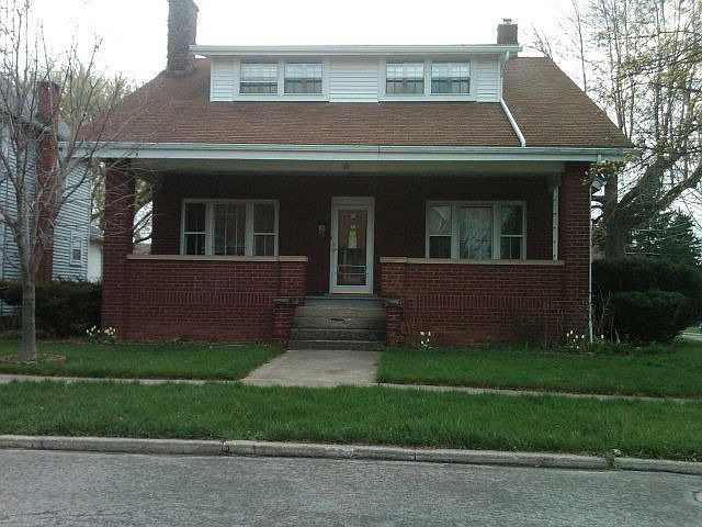 1st image of 27 Seltzer Ave