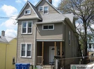 41 2nd Ave APT 1, Waterbury, CT 06710