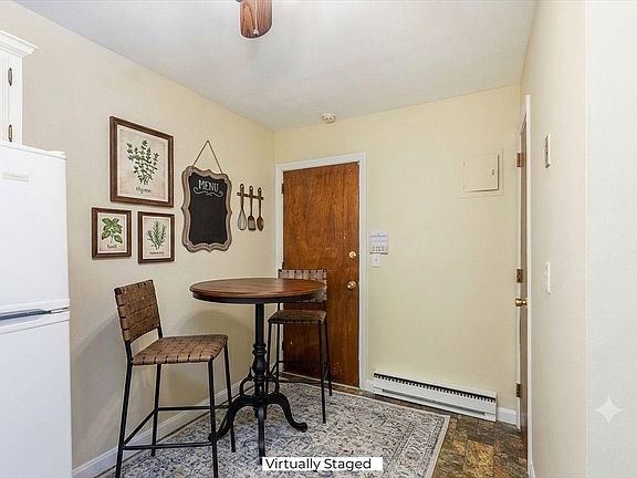 5th image of 61 Storey Ave APT 2