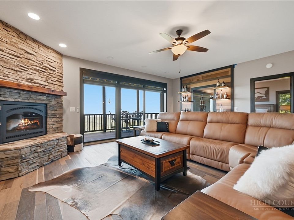 1st image of 649 Craggy Pointe #20D