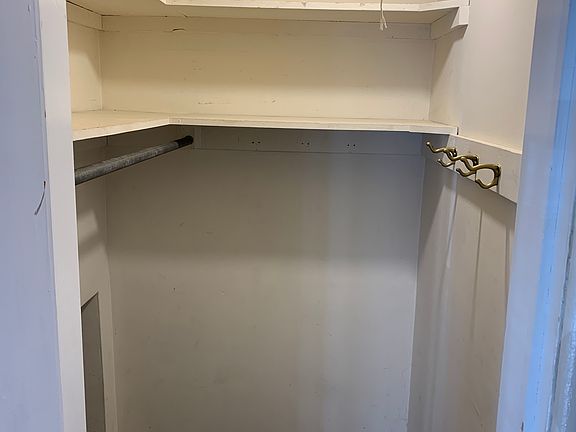 2nd image of 209 W 5th St #209