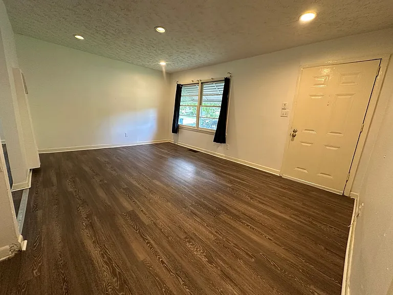 3627 Croft Pl NW — Photo 5