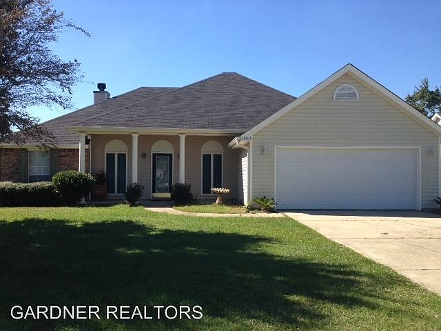 1st image of 13015 Glennwood Pl