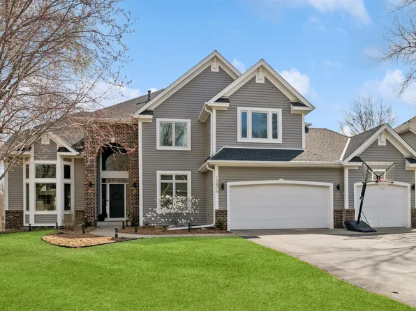 13876 Edenwood Way, Apple Valley, MN 55124