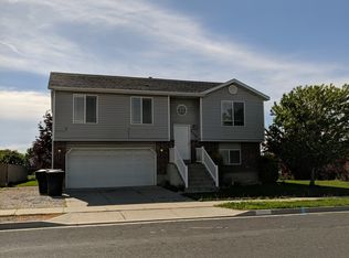 2259 N 2225 W, Clinton, UT 84015