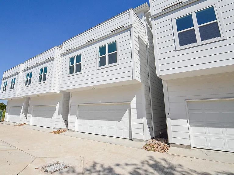 15000 S Richmond Ave #4 — Photo 23