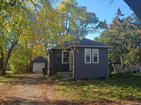 5005 N 56th St, Milwaukee, WI 53218