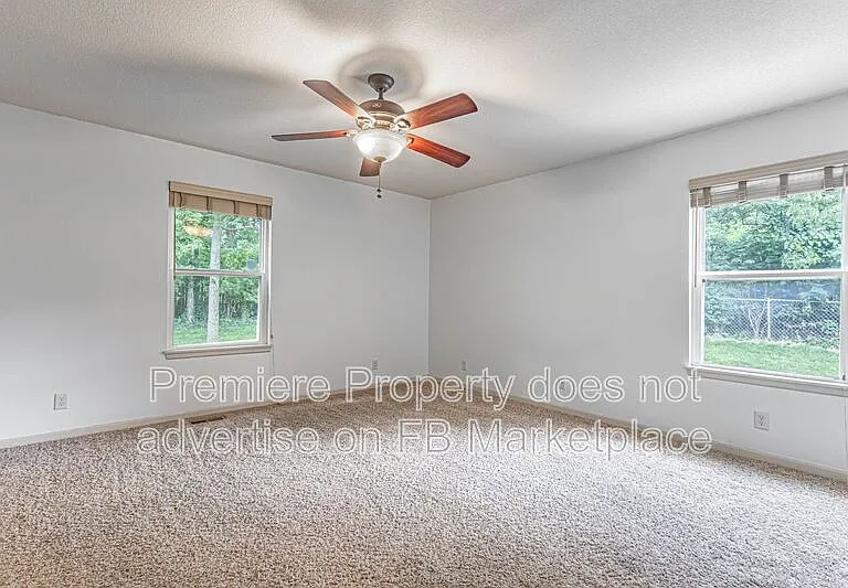 9652 McGee St — Photo 6