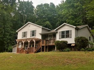 148 Old Hickory Ln, Shady Spring, WV 25918