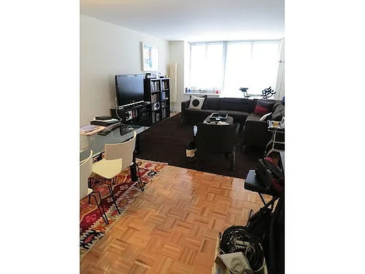 Rented by Mirador Real Estate | media 56