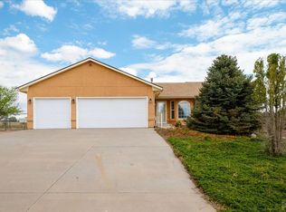 464 W Ventura Dr, Pueblo West, CO 81007