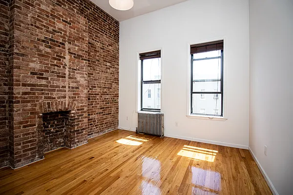 Rented by Oxford Property Group | media 15