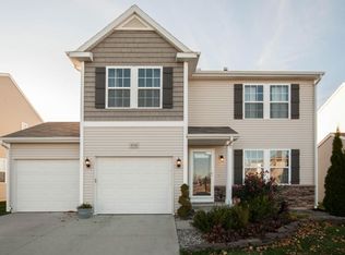 5729 Sable Ridge Dr SE, Kentwood, MI 49508