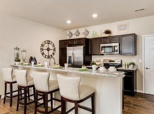 124 Optimist Ct #B7C2B1C56, Auburn Hills, MI 48326