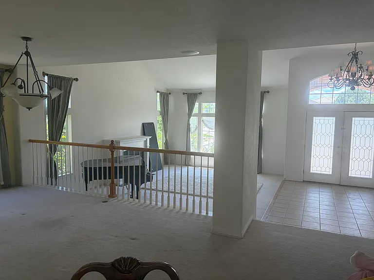 10105 Charissglen Ln — Photo 15