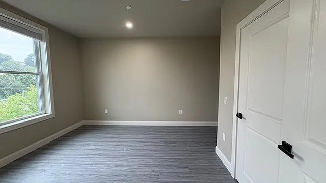 255 Washington Ave #33 — Photo 15