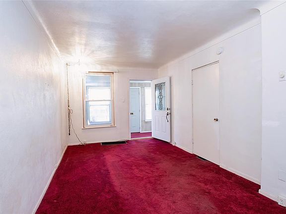 4th image of 458 N 22nd St