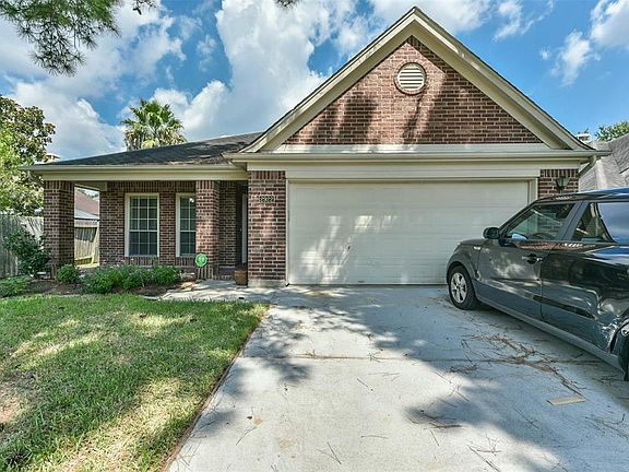 2nd image of 2922 La Fontaine