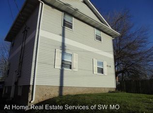 646 S Grant Ave, Springfield, MO 65806
