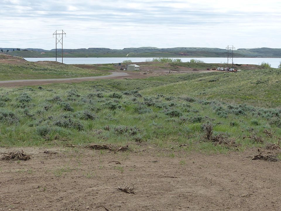 1st image of 12 Peak View Dr