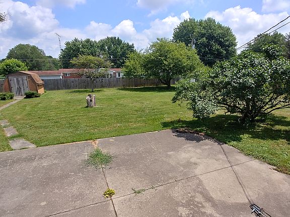 4th image of 2324 S County Road 50 E