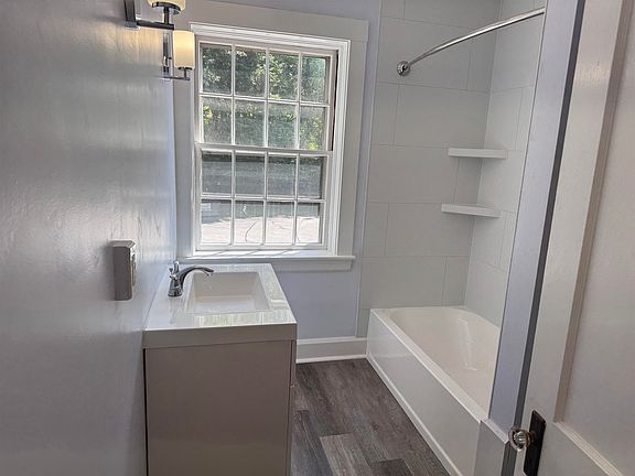 5th image of 40A Powersbridge Rd #A