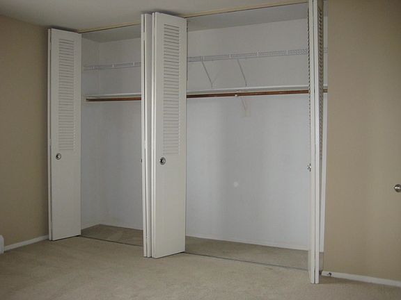 2nd image of 946 Evanston St APT 110