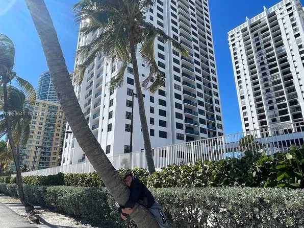 2301 S Ocean Dr APT 1104, Hollywood, FL 33019