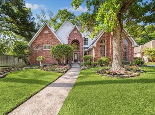 5610 Lofty Magnolia Ct, Kingwood, TX 77345