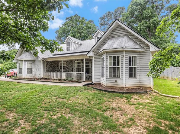 10 Oxford Mill Way NE, Cartersville, GA 30121