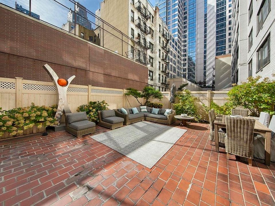 1st image of 420 E 72nd St #1H2H