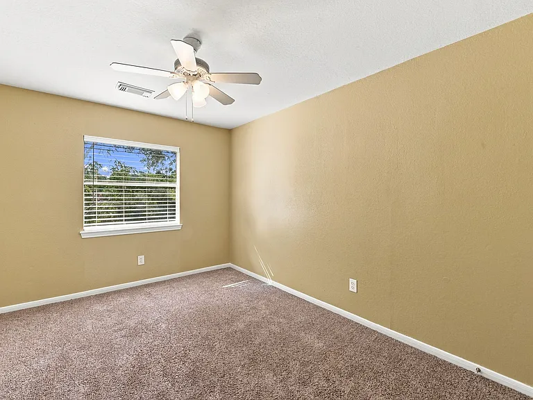 21503 Millhouse Cir — Photo 21