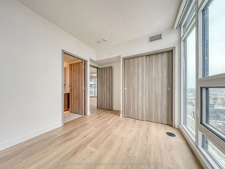 1 Concord Cityplace Way #36201 — Photo 8