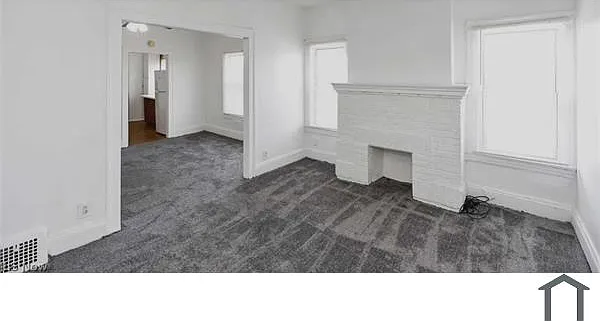 2 bed, $800 — Photo 1