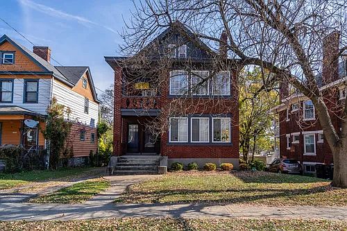 1st image of 2216 Saint James Ave #1