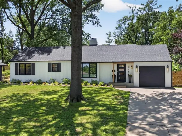 5715 W 78th Ter, Prairie Village, KS 66208