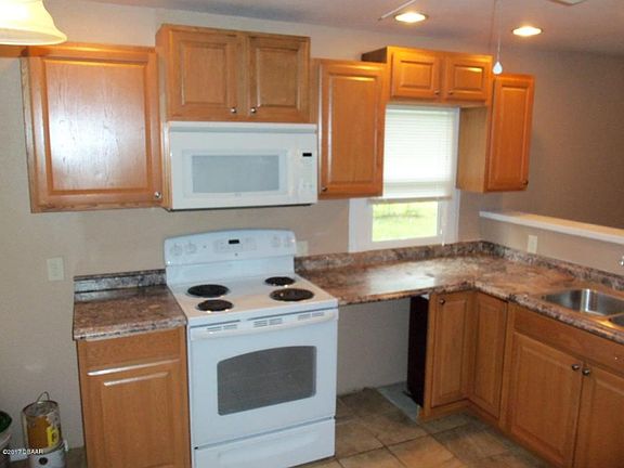 4th image of 1307 Powers Ave